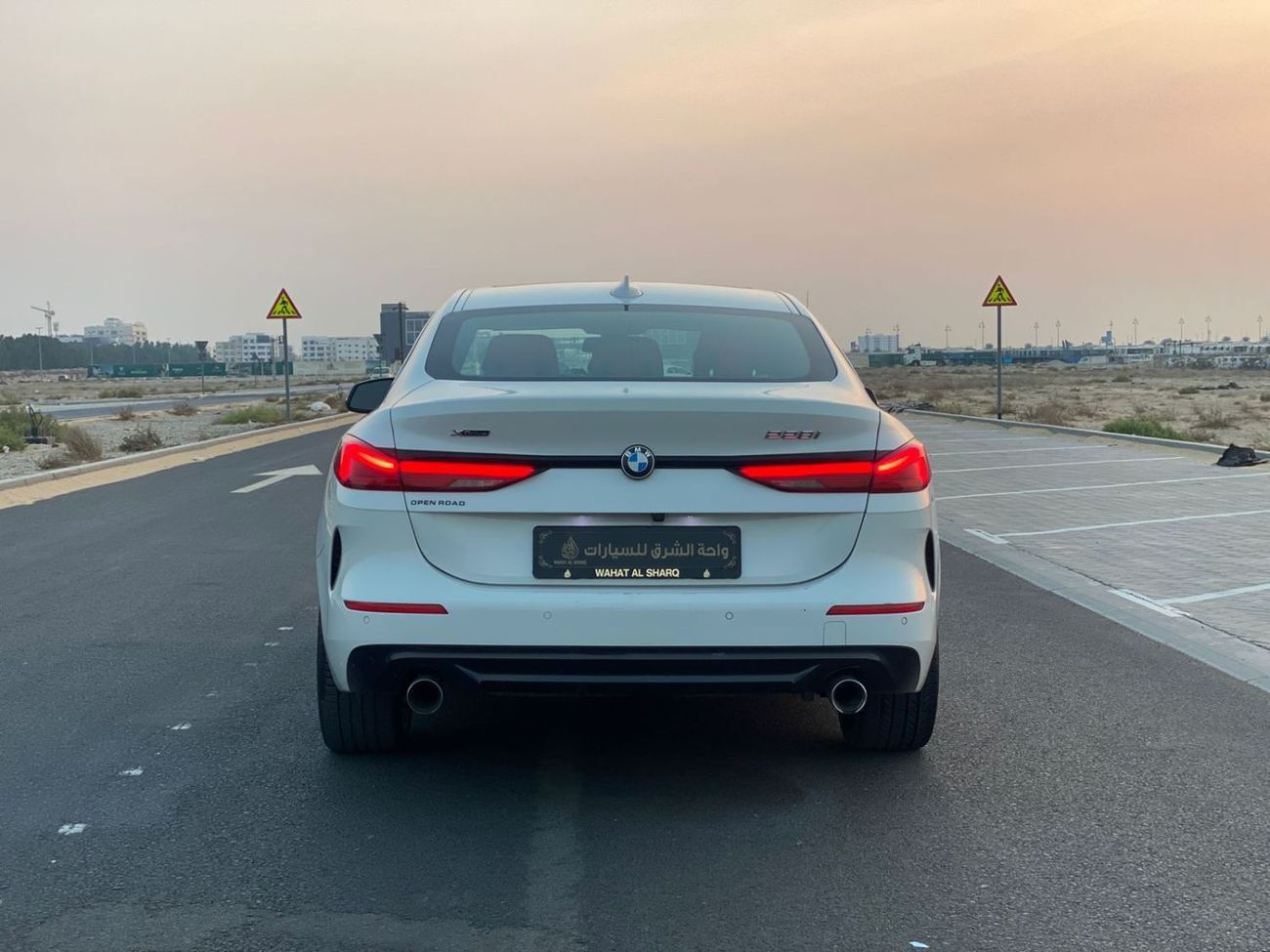 بي أم دبليو 228i