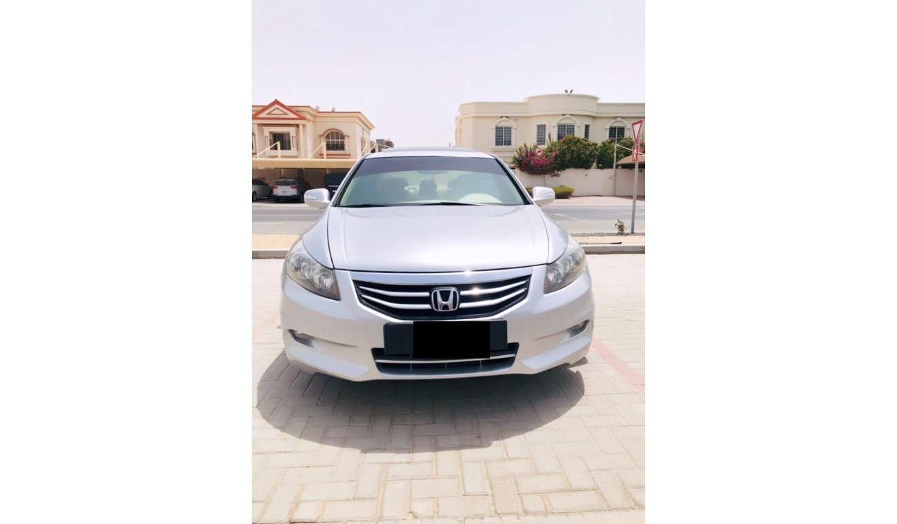 Honda Accord LOW MILEAGE 1075/-MONTHLY , 0% DOWN PAYMENT,FULL OPTION