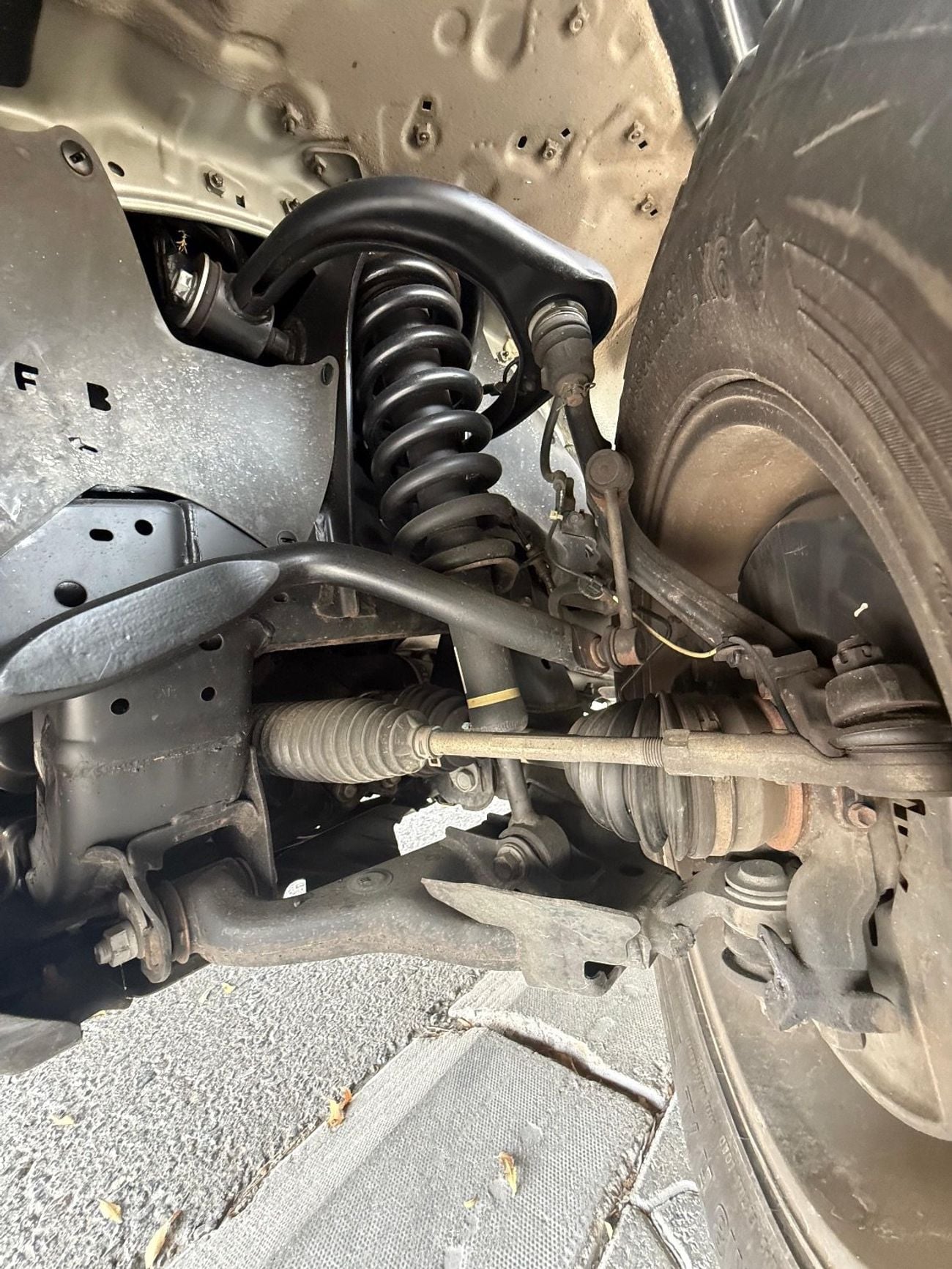 تويوتا هيلوكس ADV 2.8L