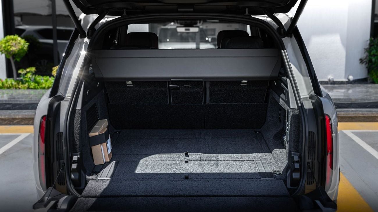 لاند روفر رينج روفر Range Rover SV P615 SWB 2026