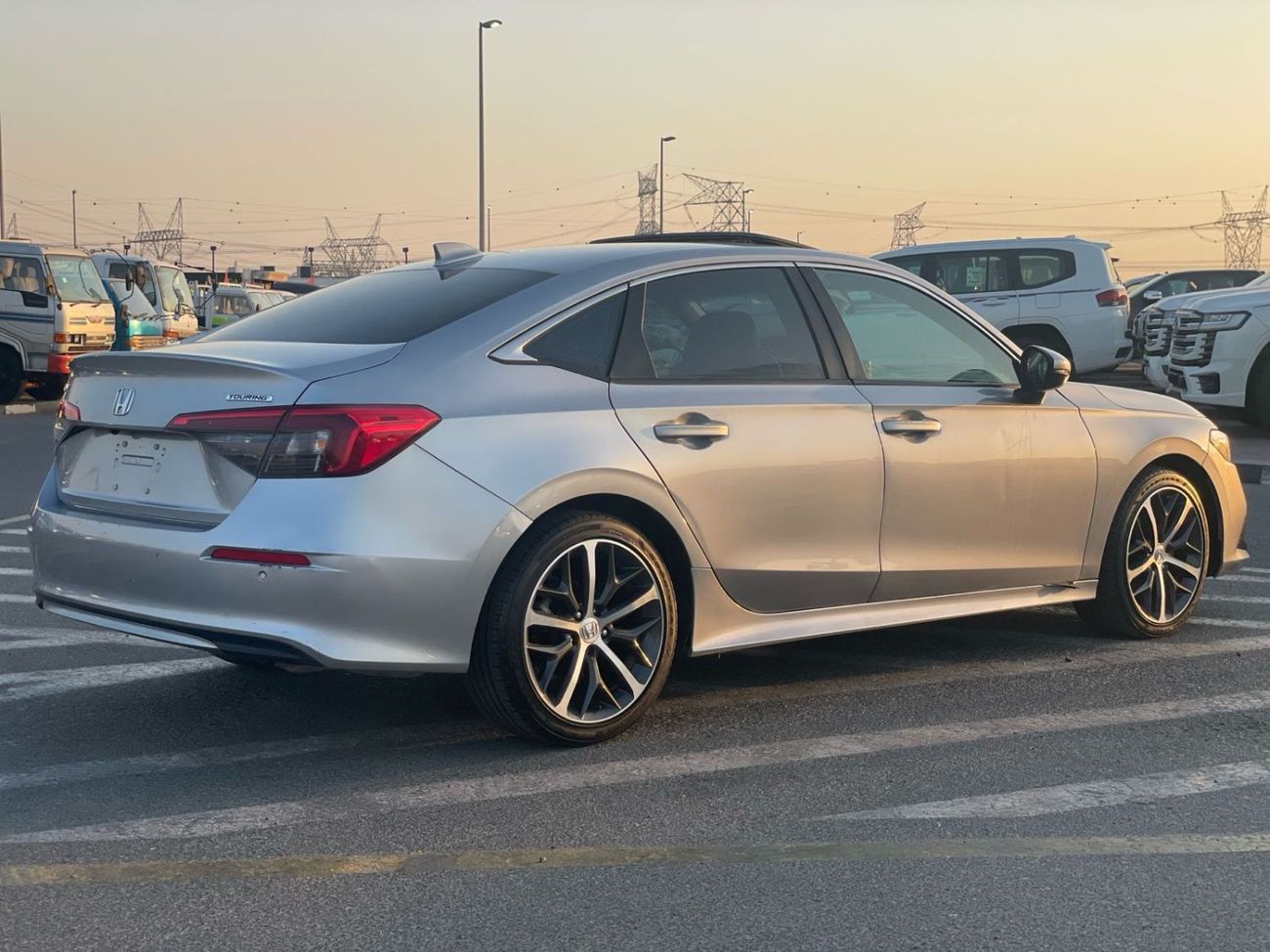 هوندا سيفيك 2023 Honda Civic Touring 1.5 V4 - Full Option - Canadian Specs -