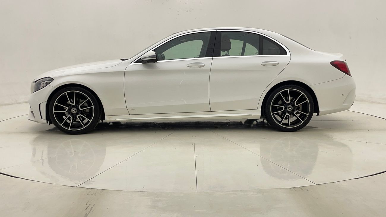 Mercedes-Benz C 200 AMG SPORT PACKAGE 2 | Zero Down Payment | Home Test Drive