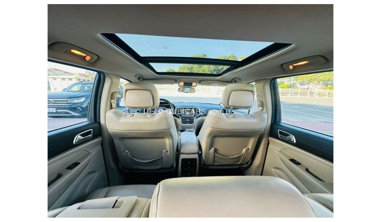 Jeep Grand Cherokee 1150 PM || GRAND CHEROKEE LIMITED 3.5L V6 || ORIGNAL PAINT || GCC || WELL MAINTAINED