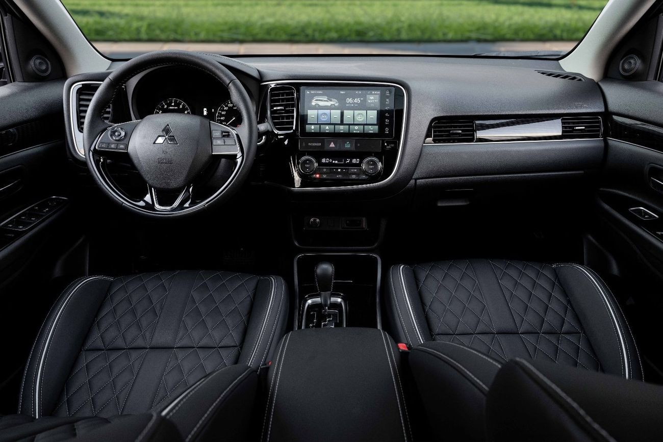 Mitsubishi Outlander | 1,508 P.M  | 0% Downpayment | ENJOY 7S!