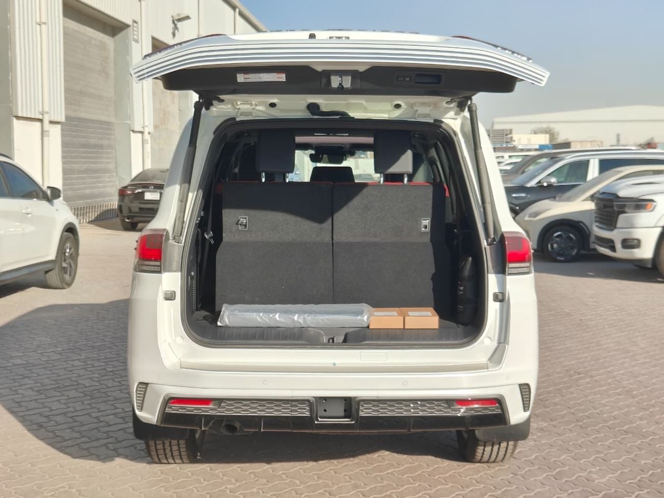 تويوتا لاند كروزر 2026 Toyota Land Cruiser LC300 VXR Full-Option with Radar 3.3L V6 Twin Turbo Diesel A/T Export Only
