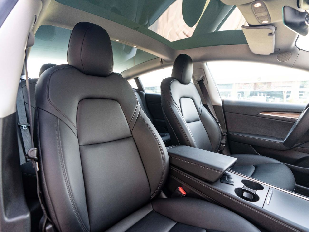 Tesla Model 3 Long Range (AWD)