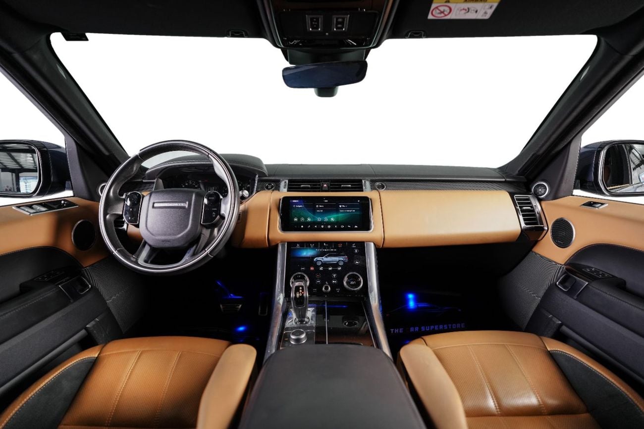 Land Rover Range Rover Sport HSE DYNAMIC GCC-Land Rover FSH-low mileage-Two Tone Interior-Just Been serviced