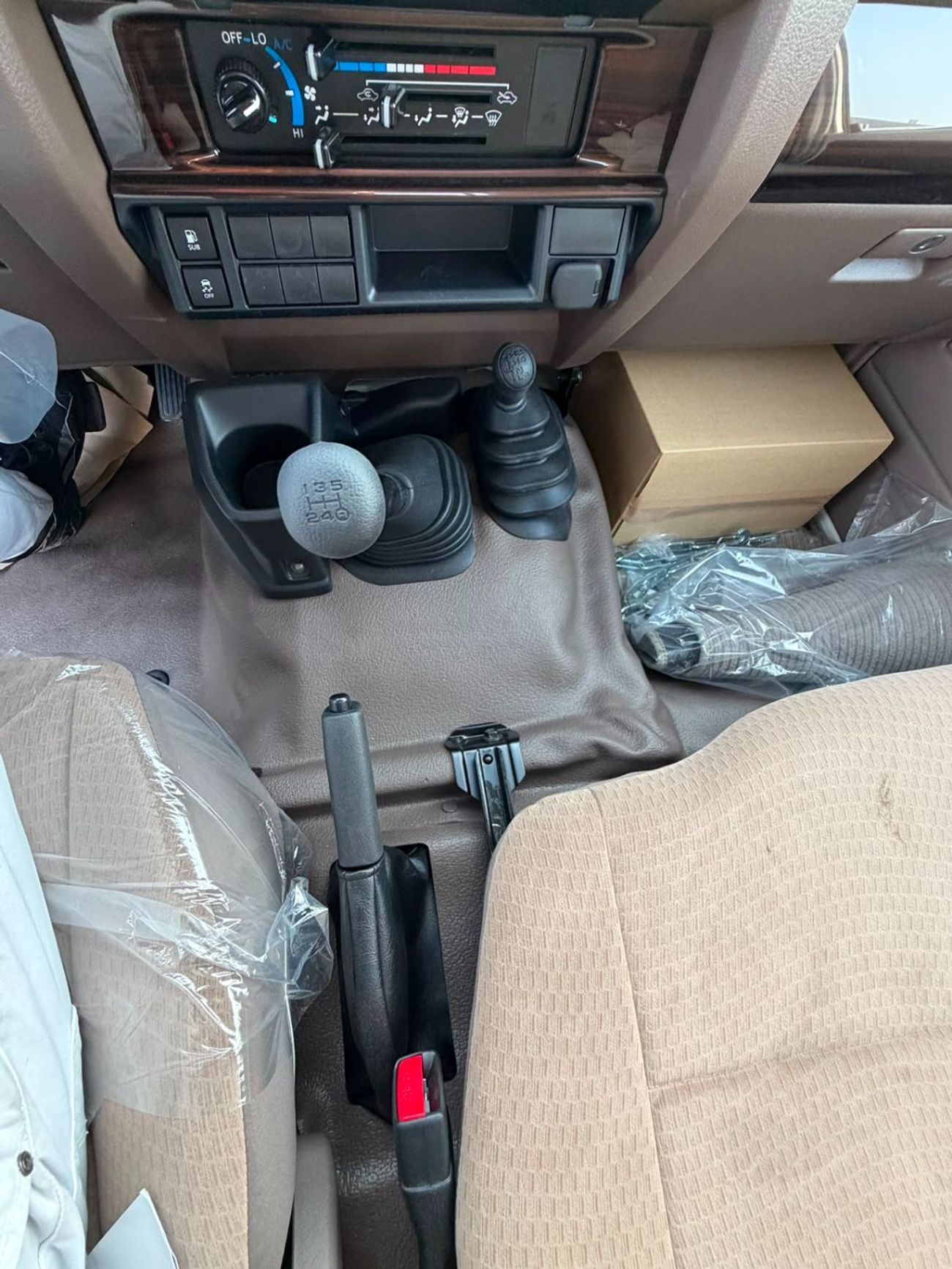 تويوتا لاند كروزر بيك آب VDJ 79 2.8L DIESEL V4 M/T SINGLE CABIN PICKUP