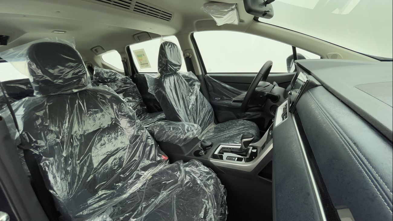 Mitsubishi Xpander H/L PREMIUM 1.5 | Zero Down Payment | Home Test Drive