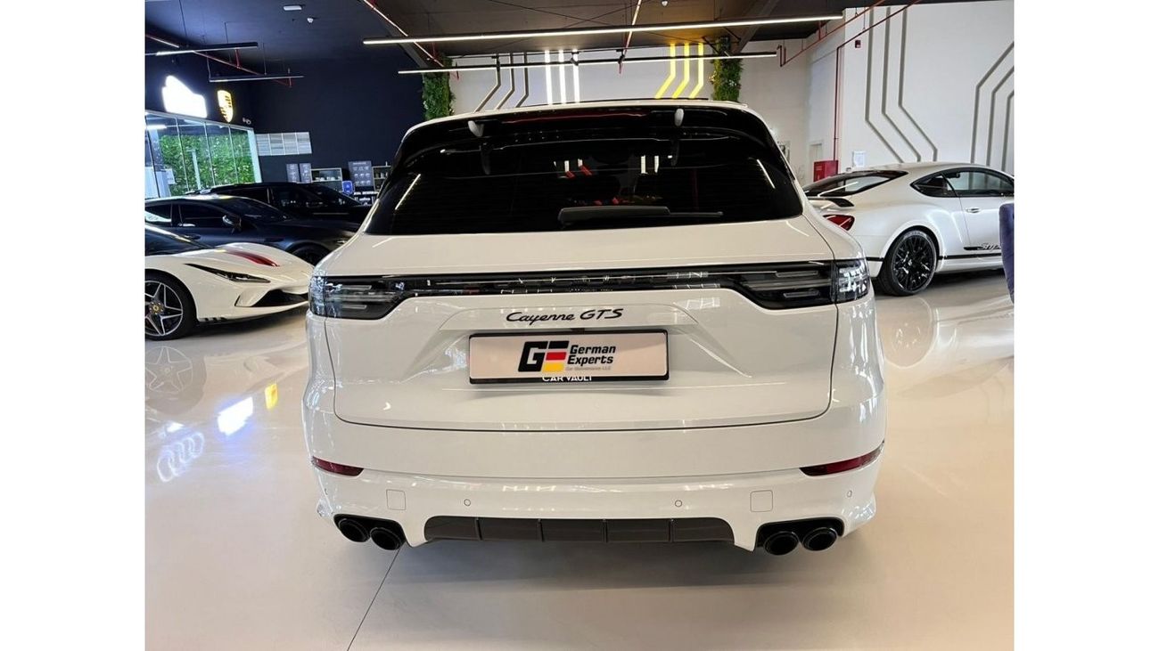 بورش كايان Cayenne GTS 2021 Full Service History, Low KMs, GCC