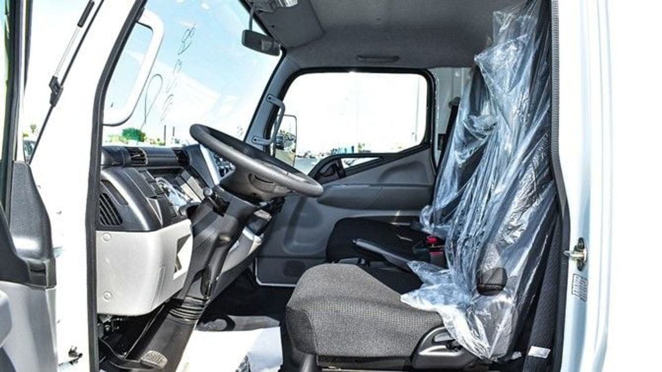 Mitsubishi Fuso Canter Mitsubishi Fuso Canter 4.2L 170 ltr No ABS model 2026 Diesel