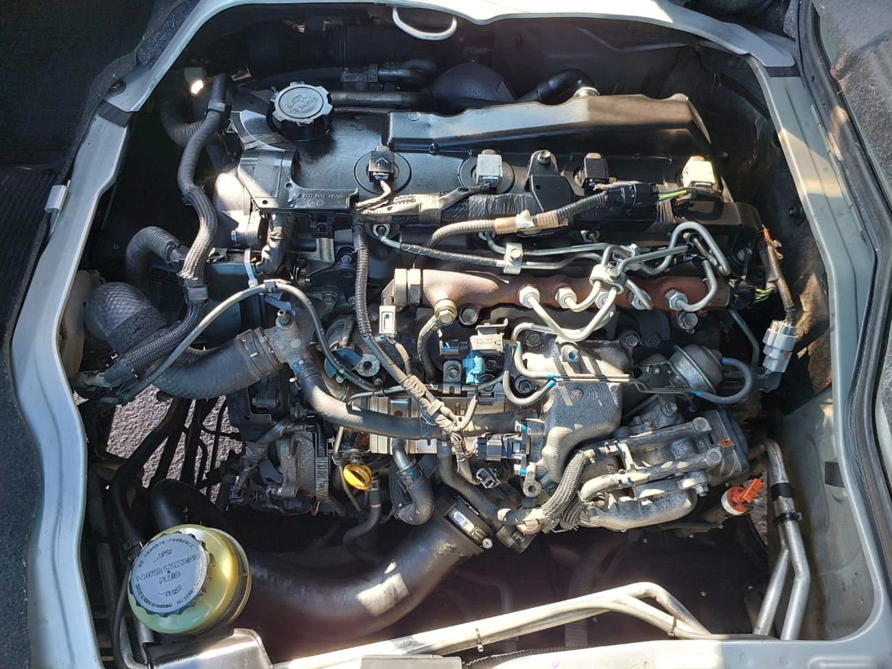 Toyota Hiace TOYOTA HIACE VAN RHD 2011 MODEL 3.0 L DIESEL AUTOMATIC(PM010795)