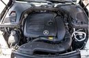 Mercedes-Benz E300 Mercedes-Benz E300 2022 GCC under Agency Warranty and Service Contract with Flexible Down-Paymen