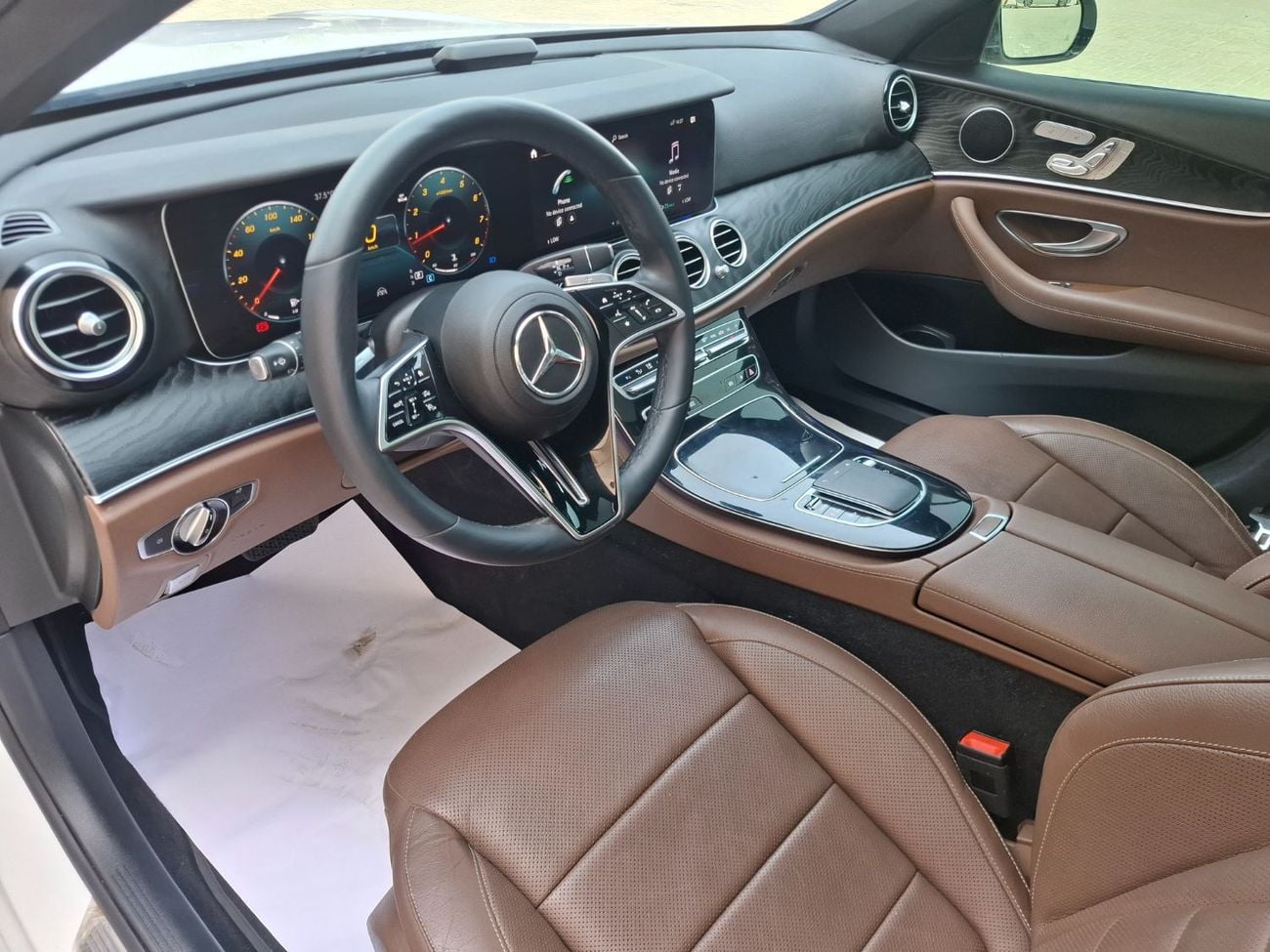 Mercedes Benz E250 STANDARD