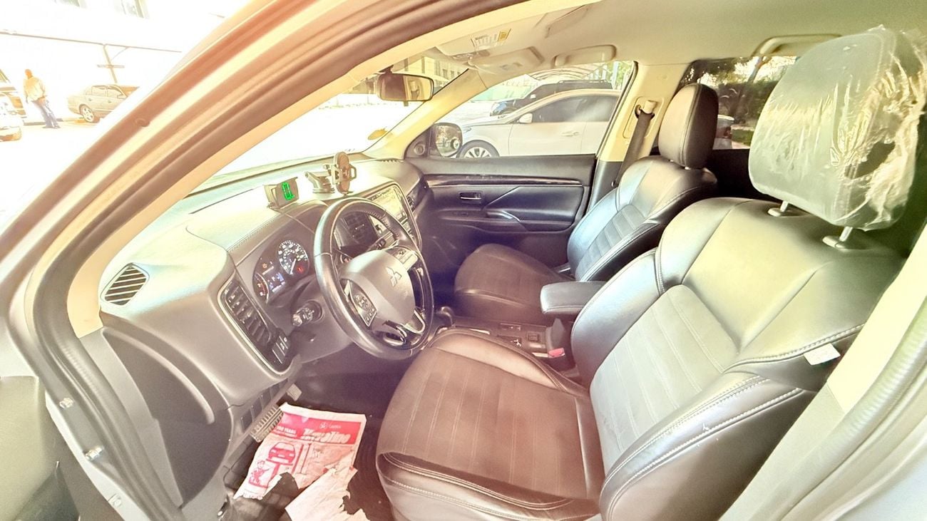 ميتسوبيشي آوتلاندر