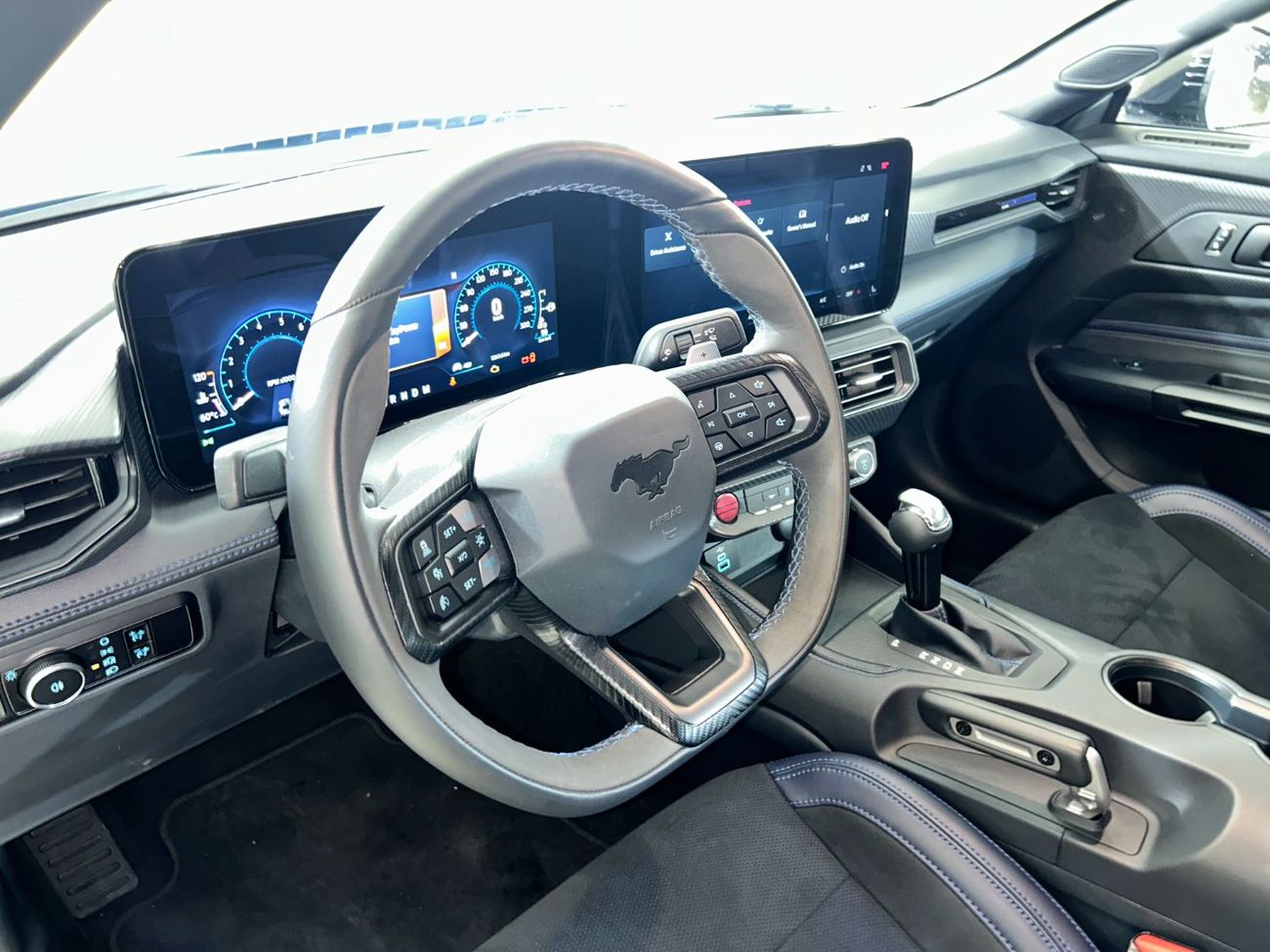 Ford Mustang DARK HORSE 5.0 (500HP) A/T