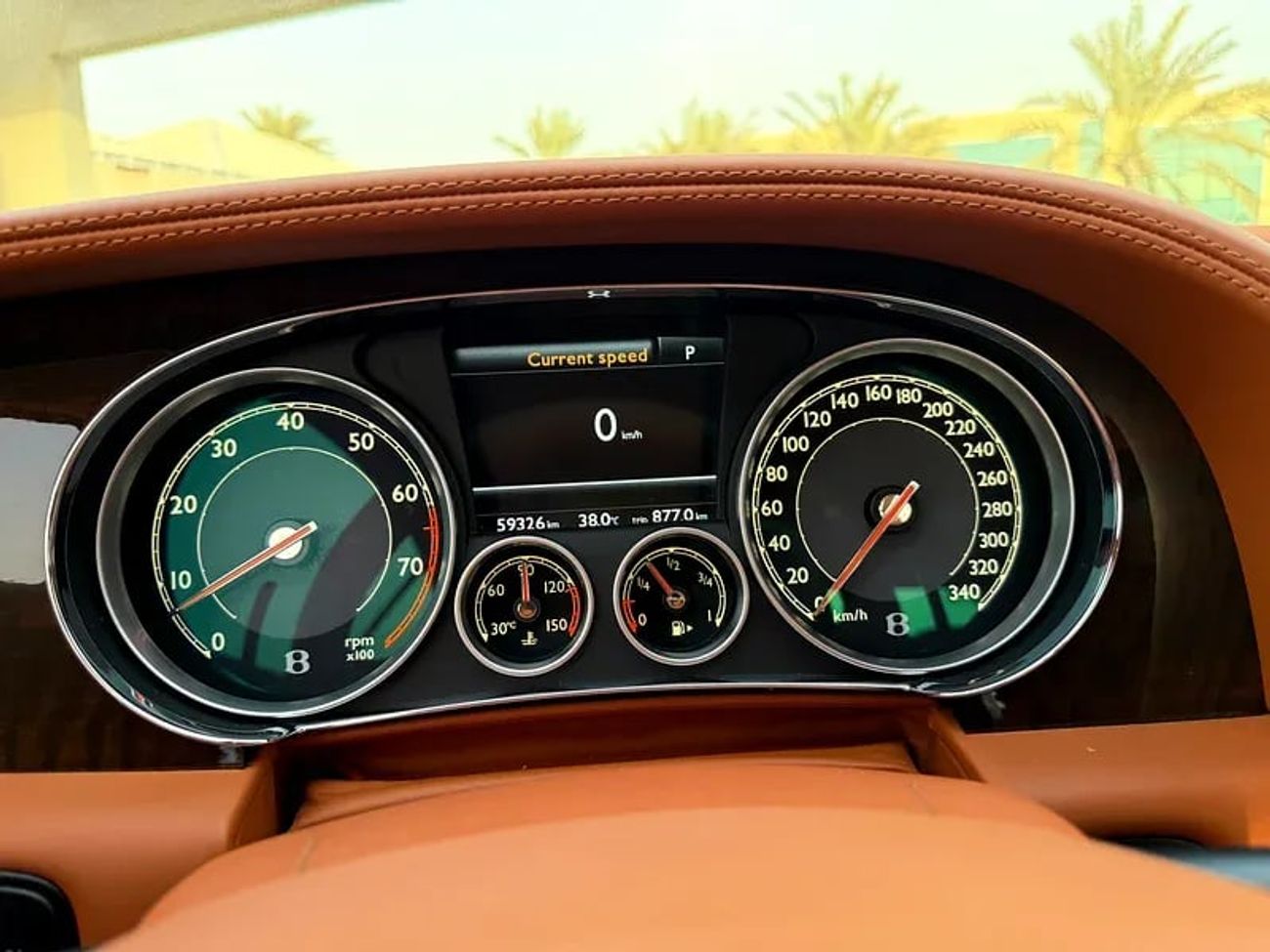 بنتلي كونتيننتال جي تي V8