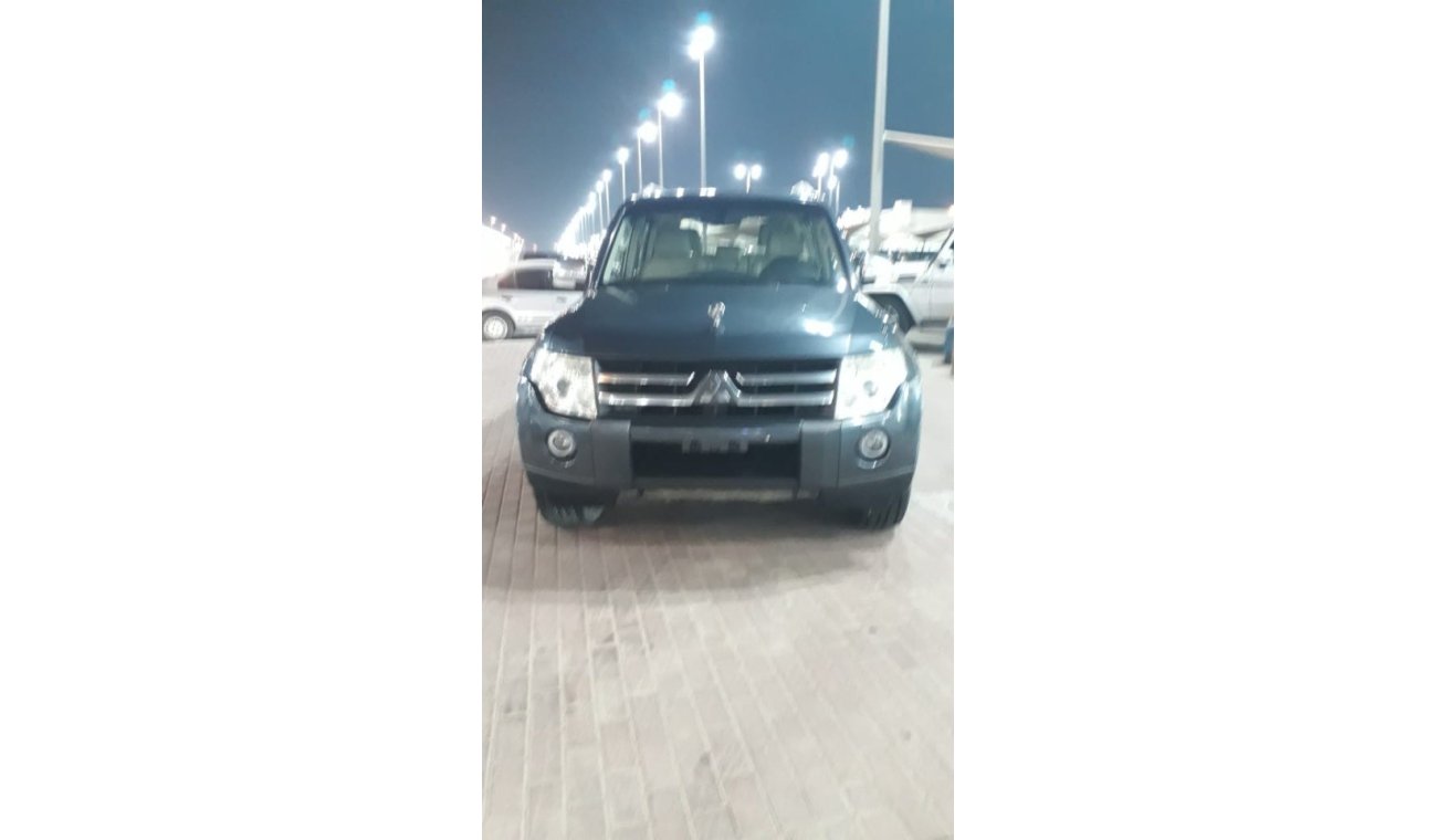 Mitsubishi Pajero 2008