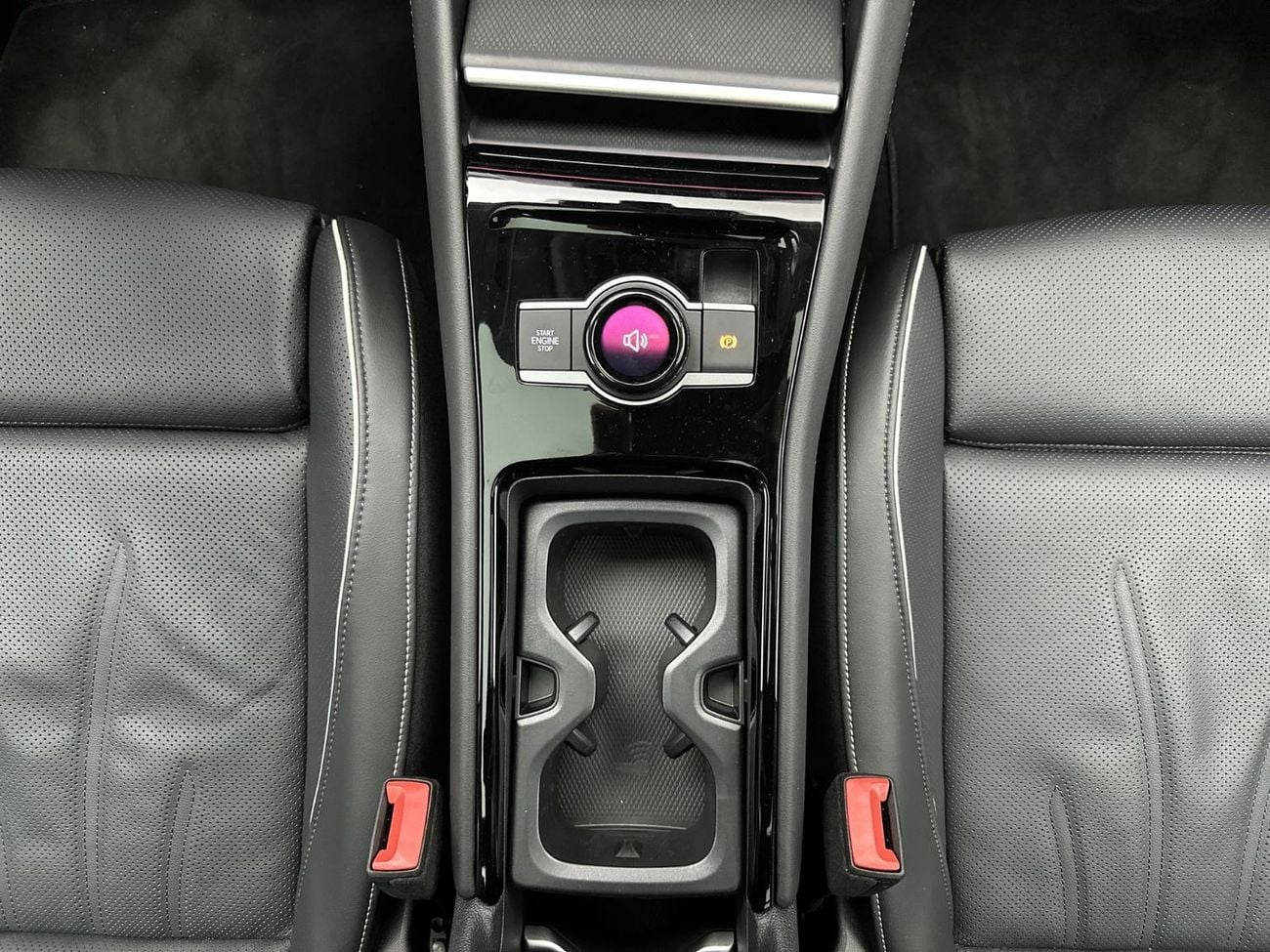 فولكس واجن تيجوان 1.4L | Panoramic Sunroof with Leather Seats  | VW Certified | GCC Specs