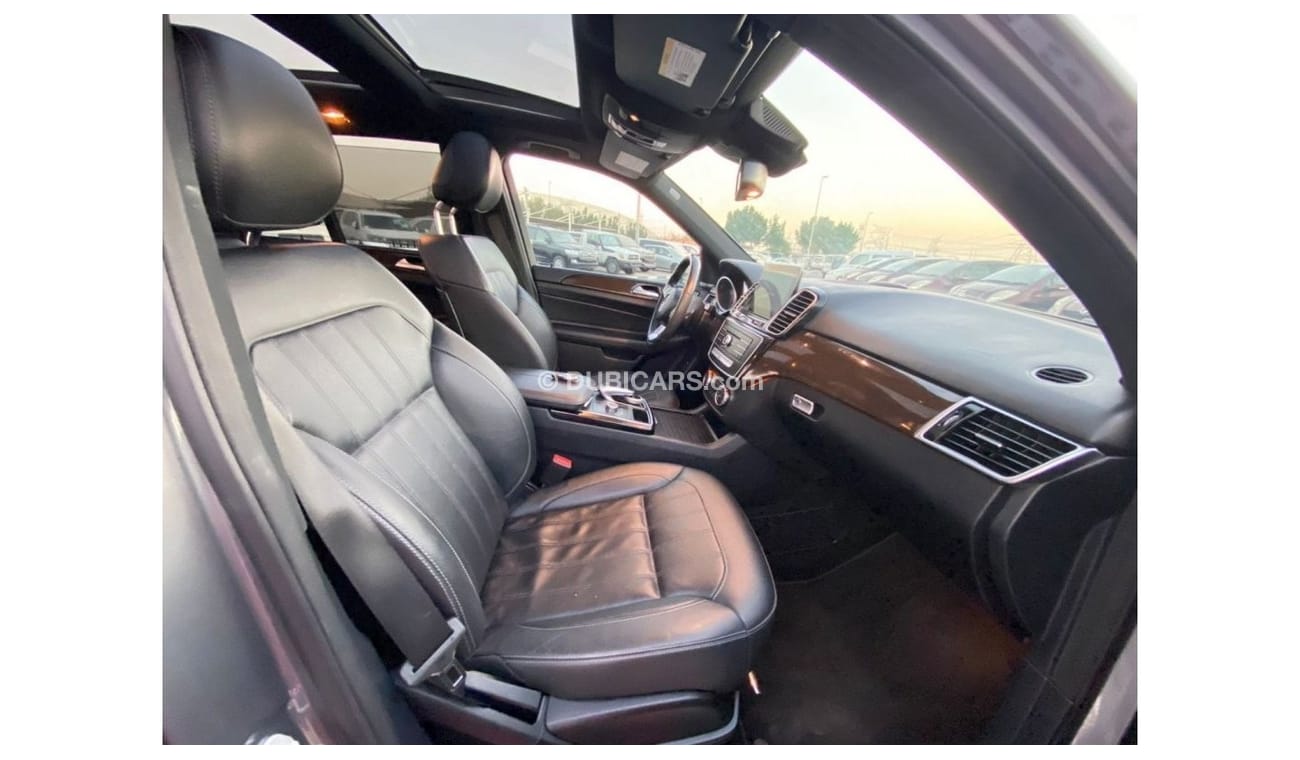 Mercedes-Benz GLE 350 2017 Mercedes-Benz GLE 350 / FULL OPTION