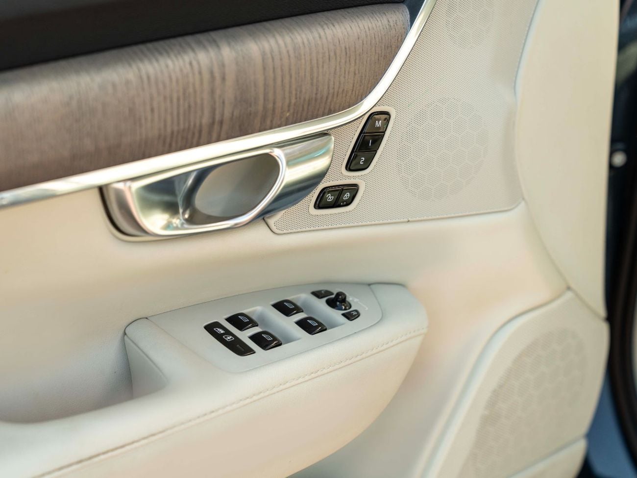 Volvo S90 B5 CORE