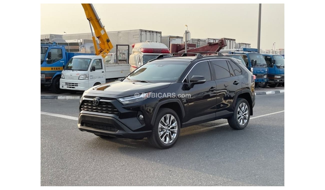 تويوتا راف ٤ 2022 TOYOTA RAV4 XLE PREMIUM IMPORTED FROM USA