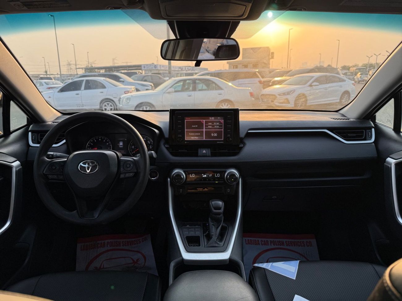 Toyota RAV4 2022 TOYOTA RAV4 XLE 4x4 FULL OPTIONS IMPORTED FROM USA