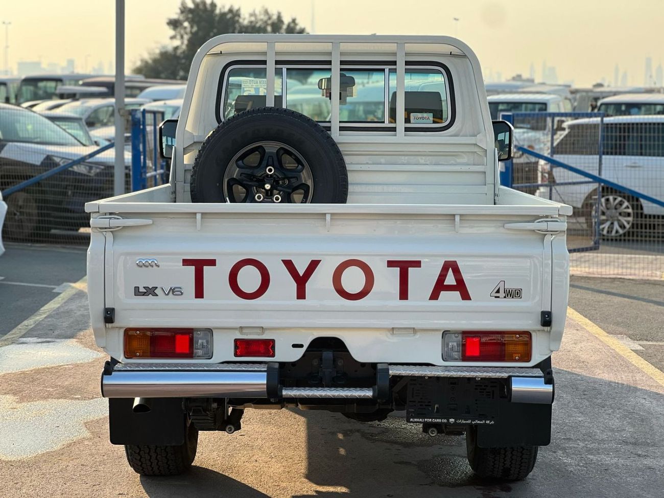 Toyota Land Cruiser Pick Up TOYOTA LAND CRUISER (70 SERIES) (GRJ79) 4.0L Pick-up 4WD 2025