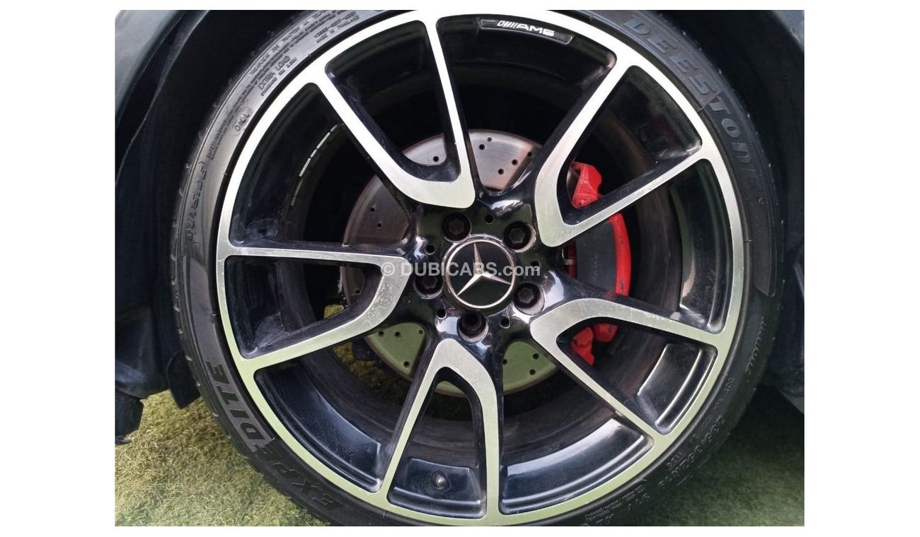 مرسيدس بنز E 350 موديل 2014 بدى كت 63  وارد  بانوراما مثبت سرعة تحكم رنجات  جلد شاشة كاميراخلفية تكييف بحالة ممتازة