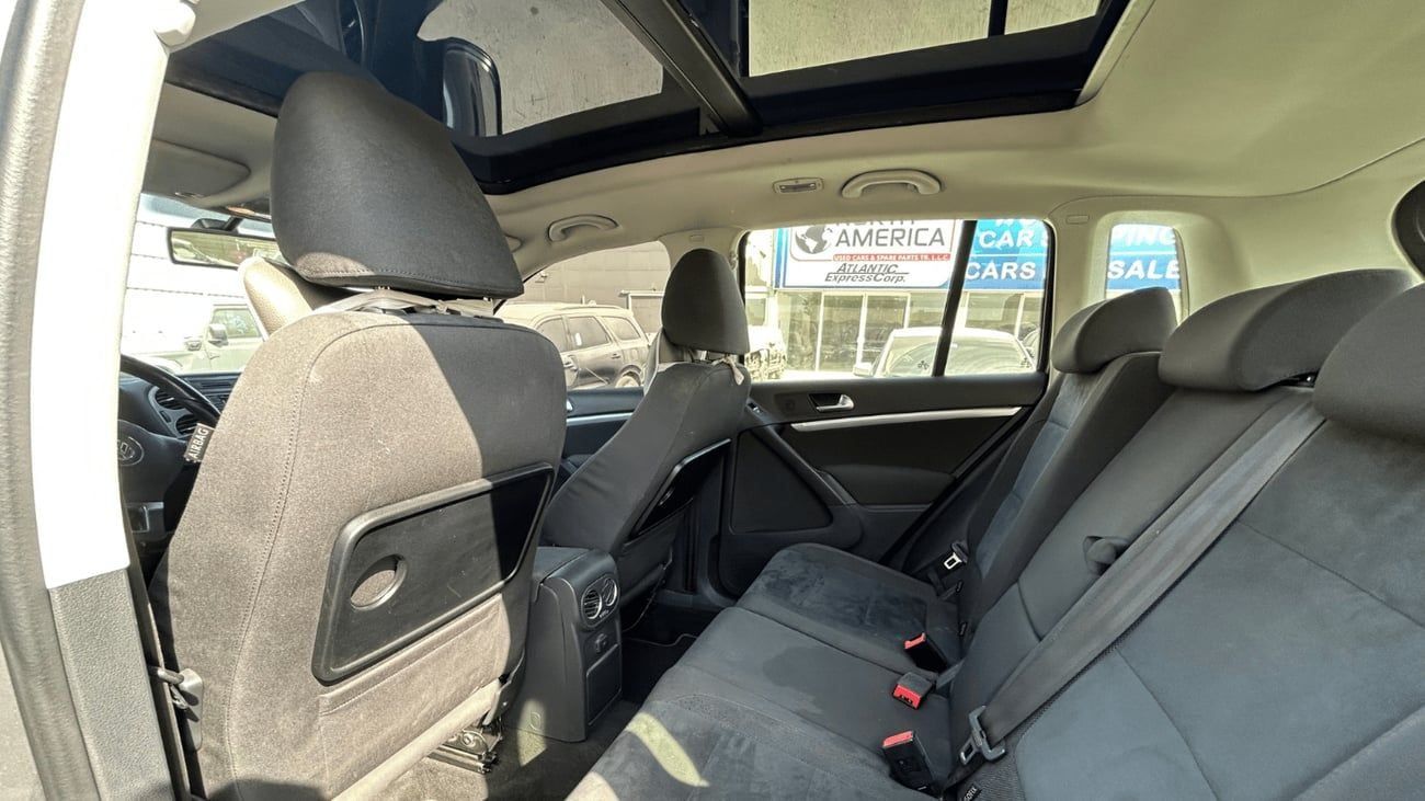 Volkswagen Tiguan 2.0 TSI R-Line