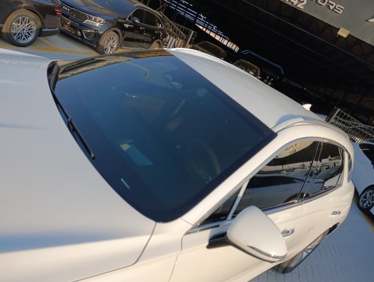 جينيسس GV70 GENESIS GV70 2025 2.5