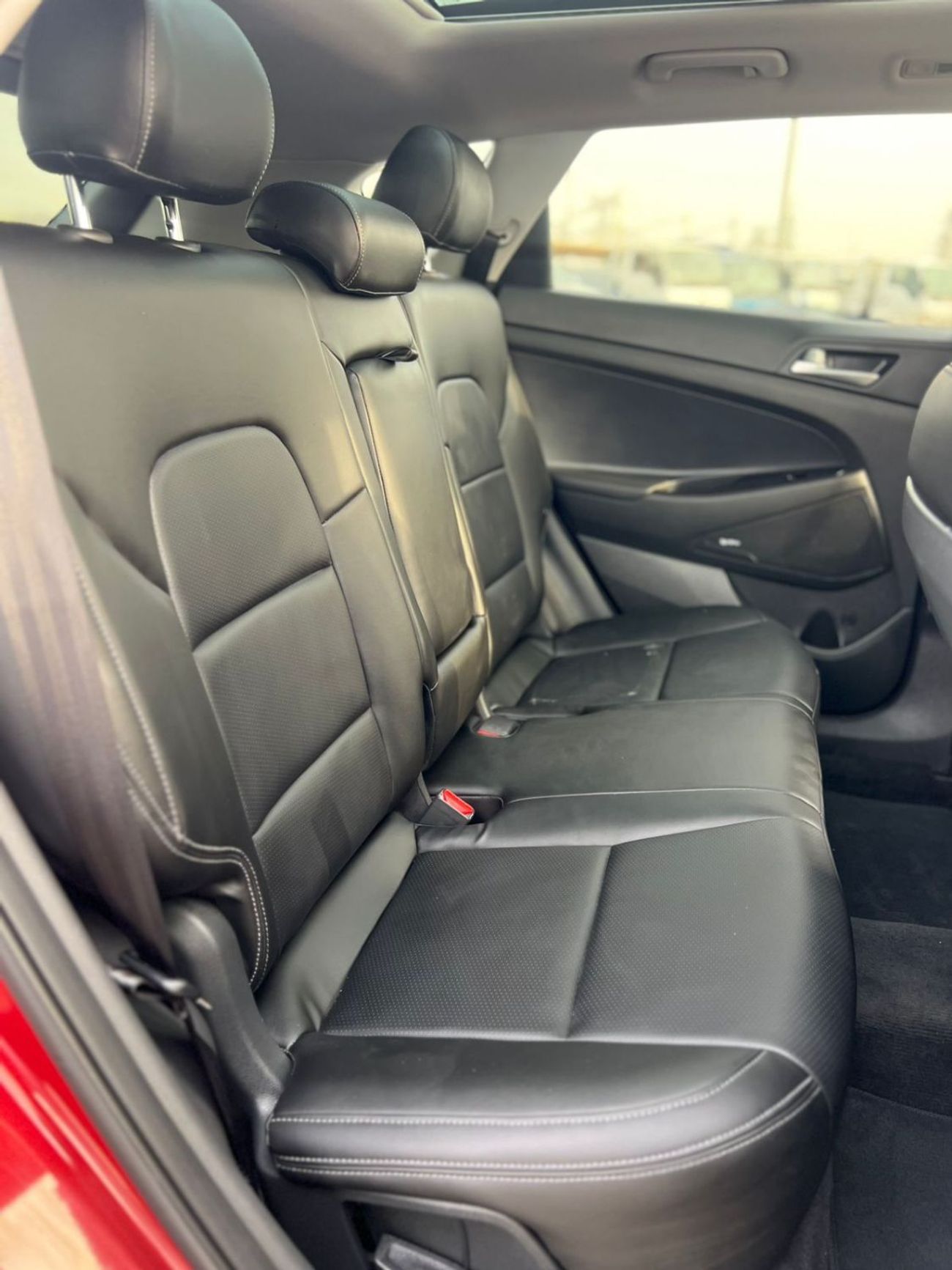 Hyundai Tucson 2021 Hyundai Tucson Black Edition Full Option Panoramic -  - 2.4L -V4 - AWD 4x4 - Trunk Auto Push St