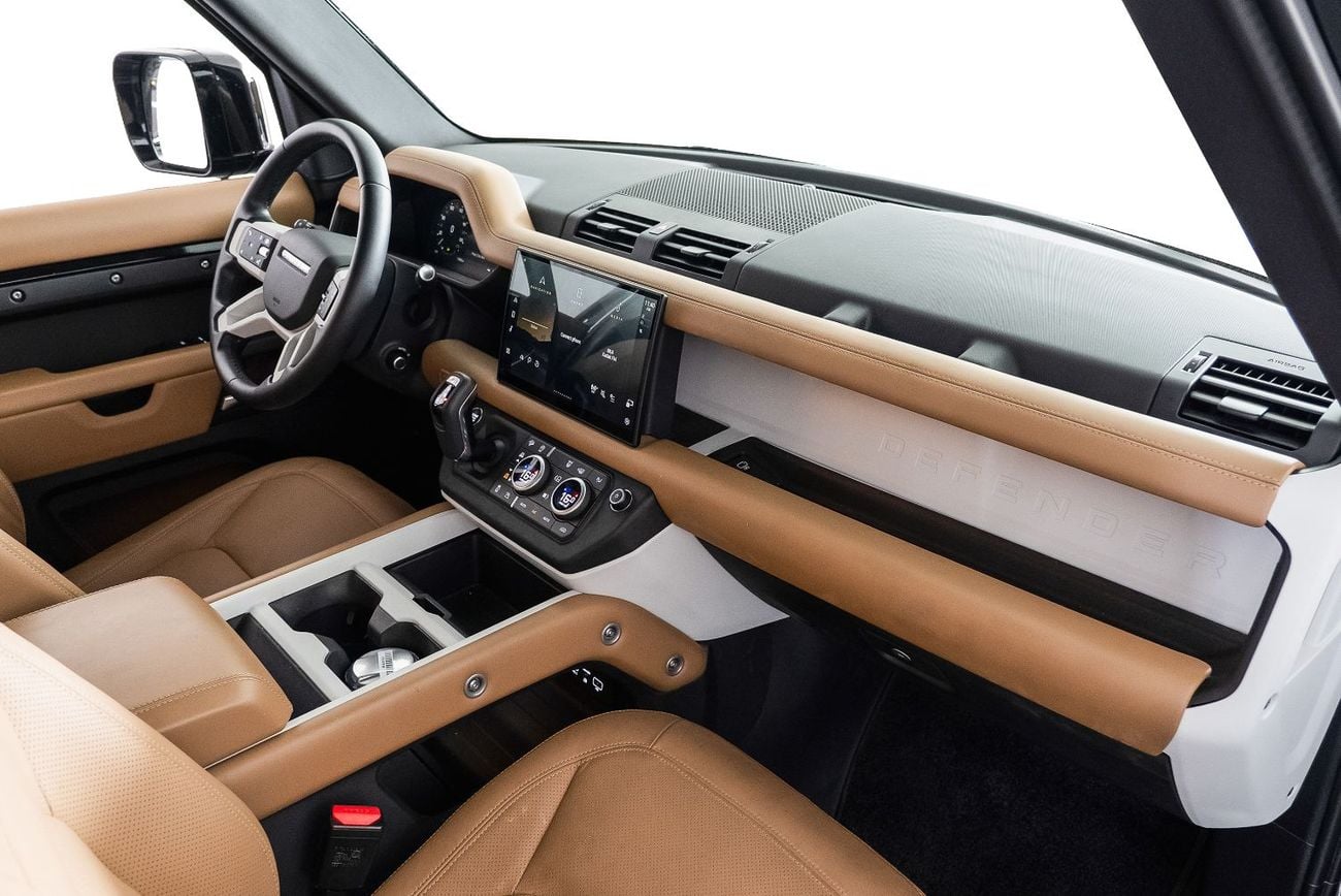 Land Rover Defender 110 X-DYNAMIC SE P300
