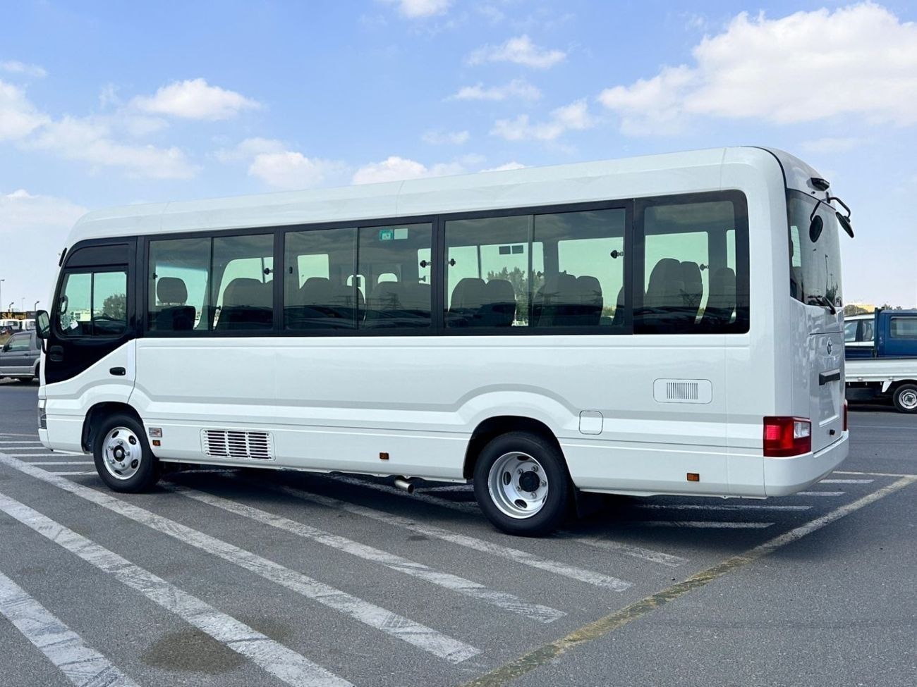تويوتا كوستر TOYOTA COASTER 2.7L PETROL 2025