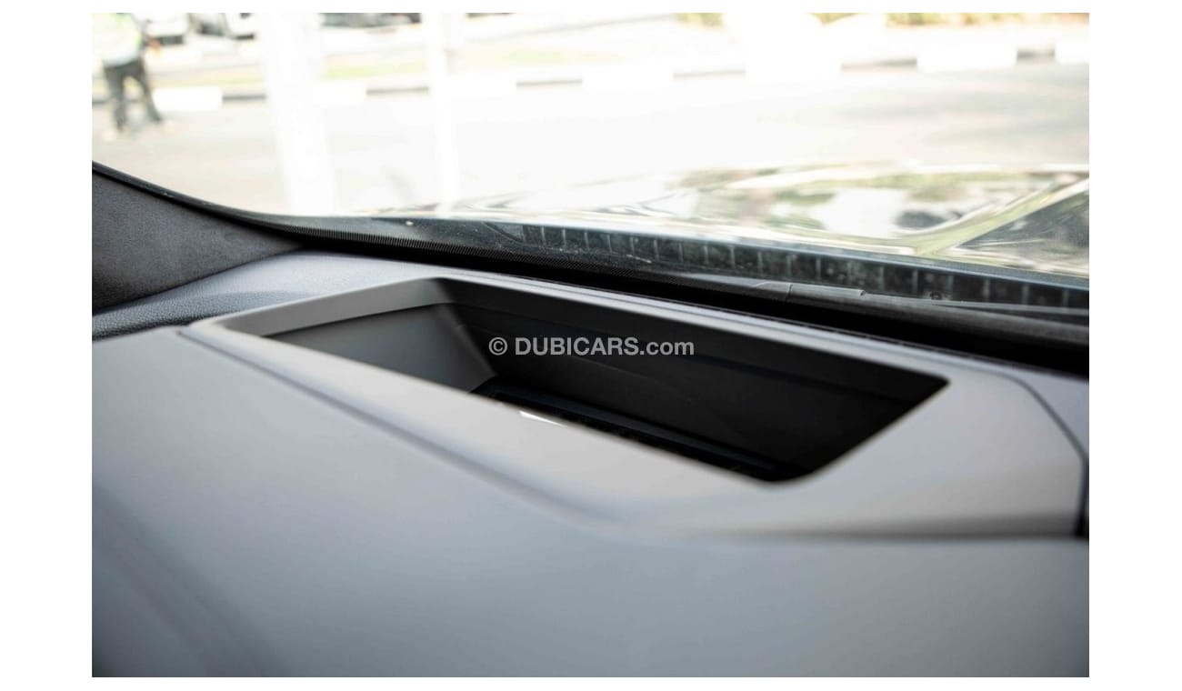 Geely Monjaro 2024 Geely Monjaro 4x4 2.0L GSO - Grey inside Black & Brown  | Export Only