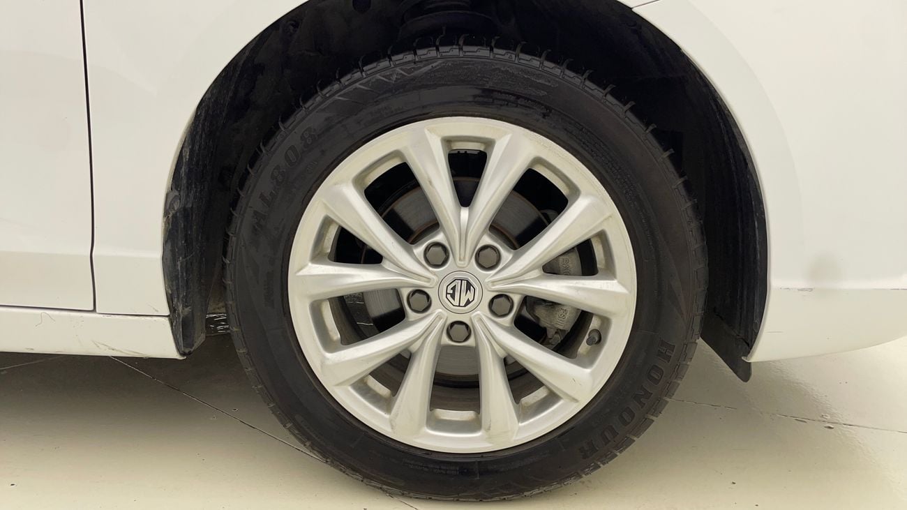 MG 5 STD 1.5 | Zero Down Payment | Home Test Drive