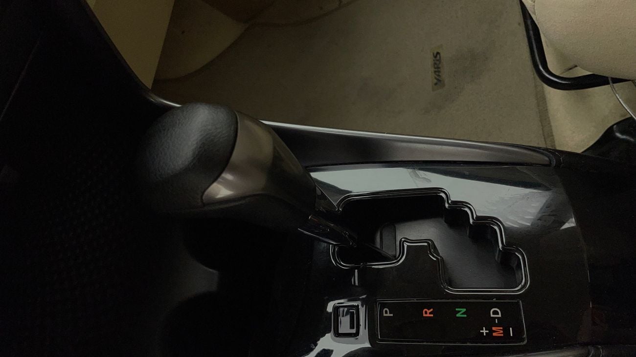 تويوتا يارس SE 1.5 | بدون دفعة مقدمة | اختبار القيادة في المنزل