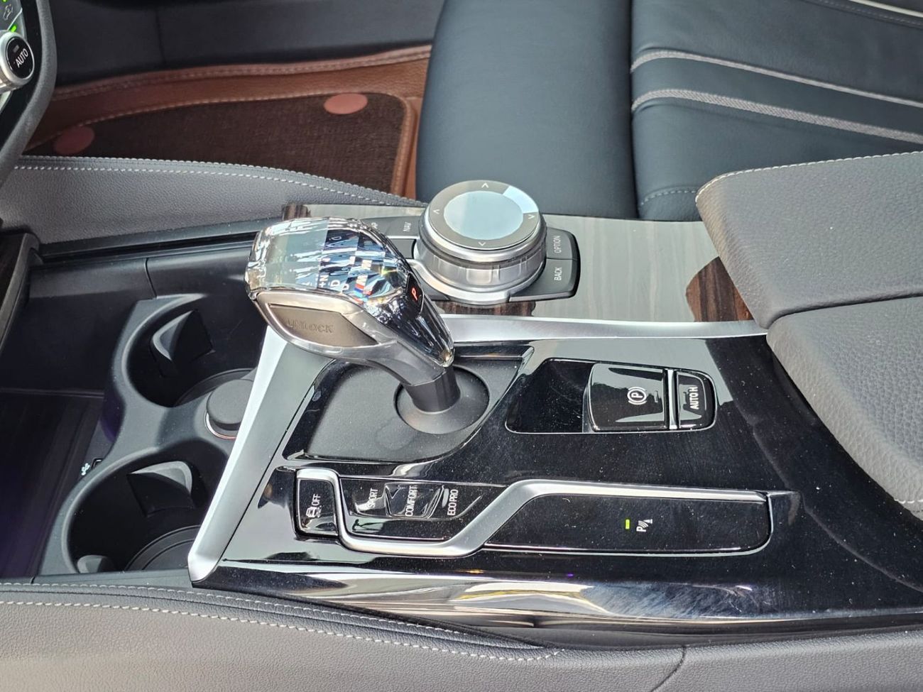 BMW 520i M Sport Comfort 2.0L