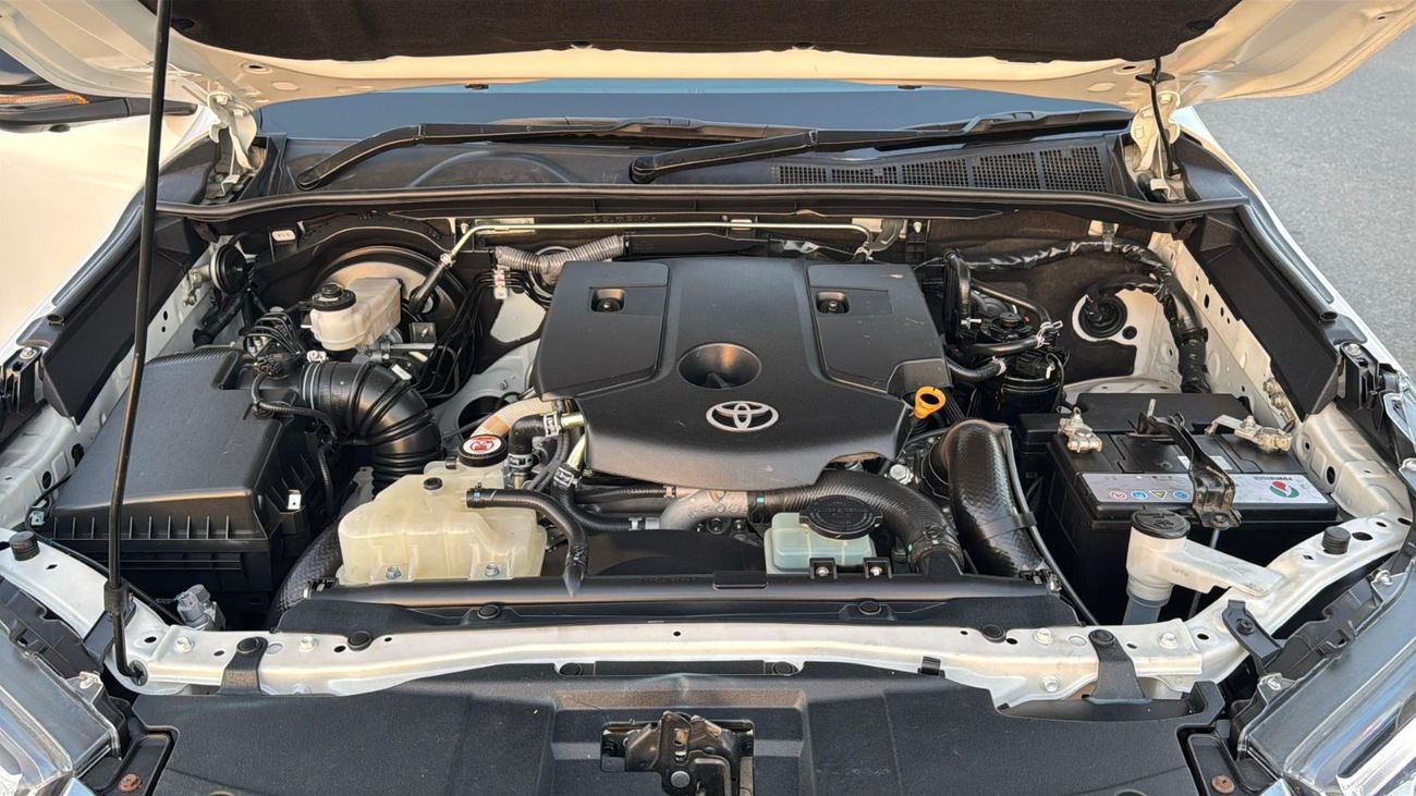 Toyota Hilux DOUBLE CABIN | 2022 | RHD | 2.8L DIESEL | 360° VIEW CAMERA | AT