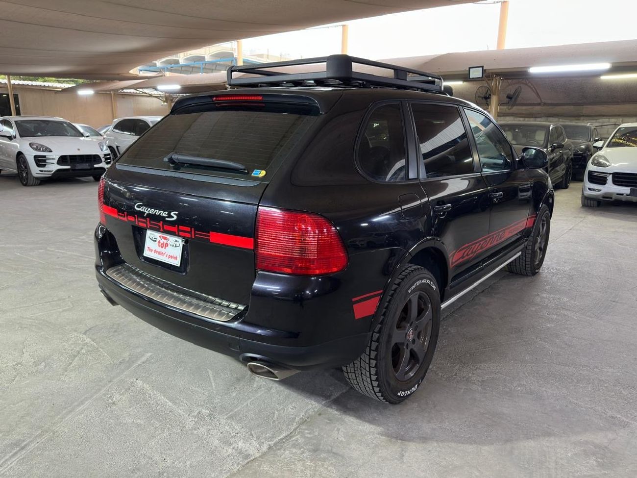 بورش كايان PORSCHE CAYENNE S 2006 4.5L | ROOF-MOUNTED LIGHT BAR | BLACK LEATHER SEATS | OFF-ROAD CUSTOMISED