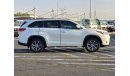 Toyota Highlander 2017 model XLE 4x4 , sunroof and 7 seater