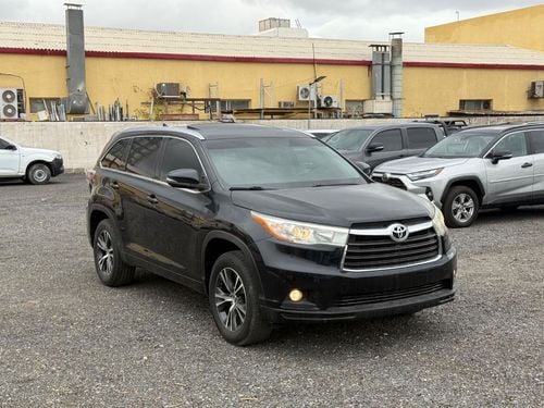 Toyota Highlander 2016 TOYOTA HIGHLANDER XLE LIMITED MOONROOF 3.5 FULL OPTION AWD