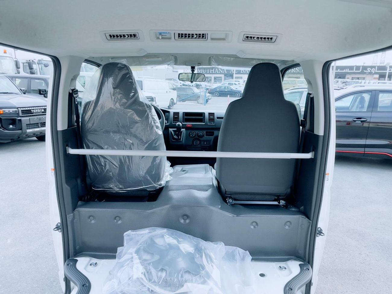 Toyota Hiace toyota hiace cargo 2.5l dsl 2025