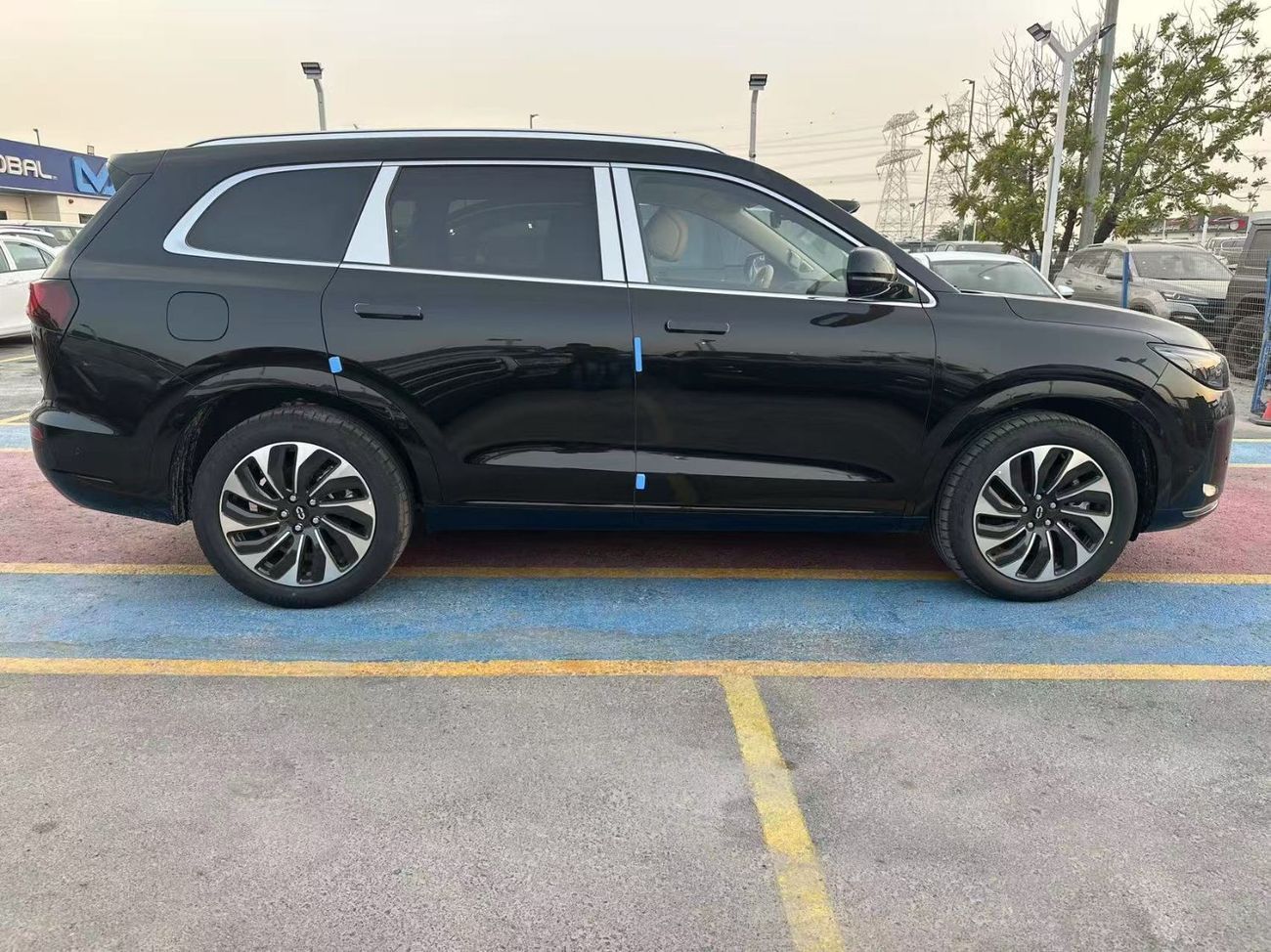 آيتو 7 AITO M7 PLUS, 4WD, Chinese version