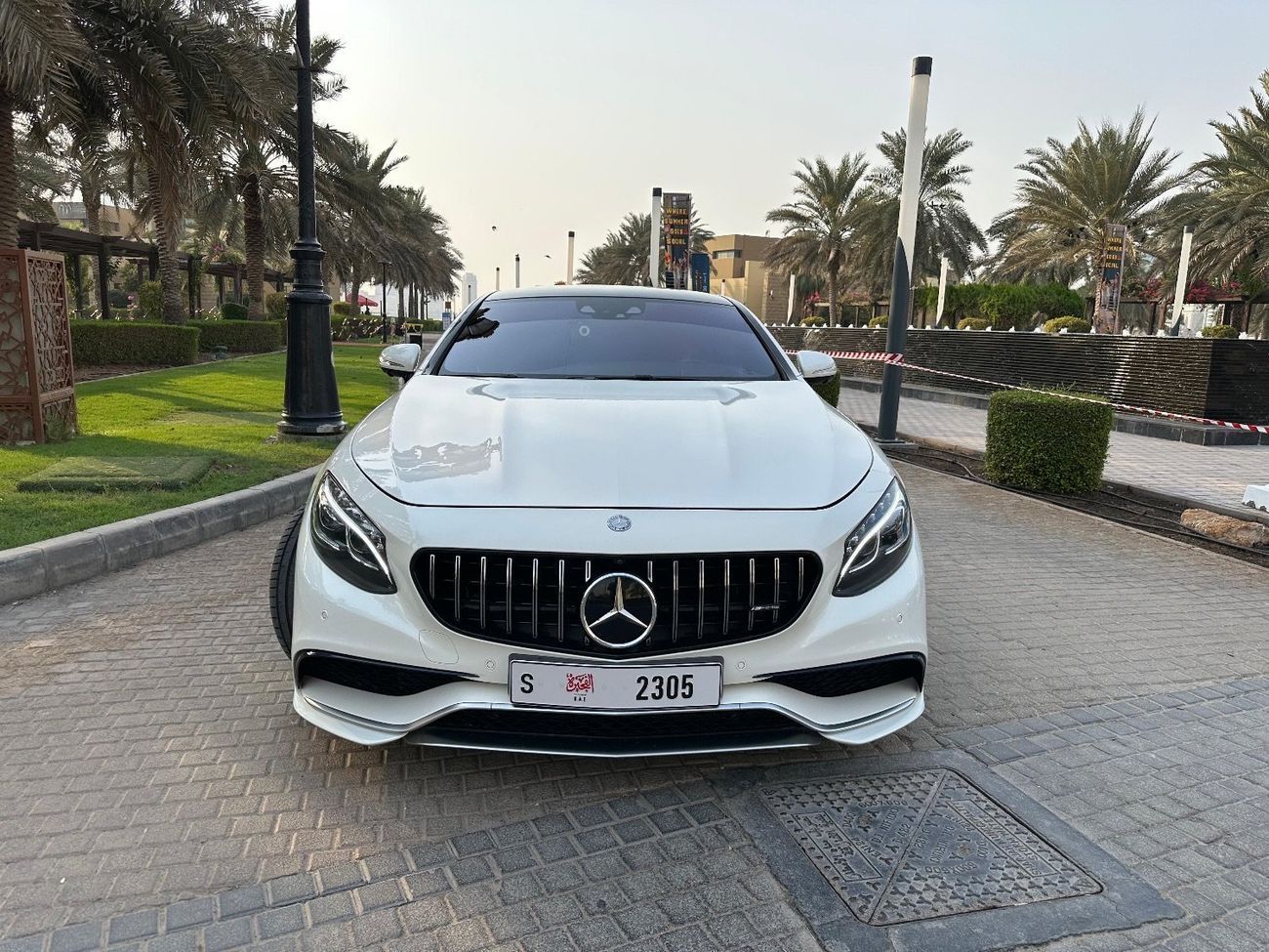 Mercedes-Benz S 63 AMG Coupe