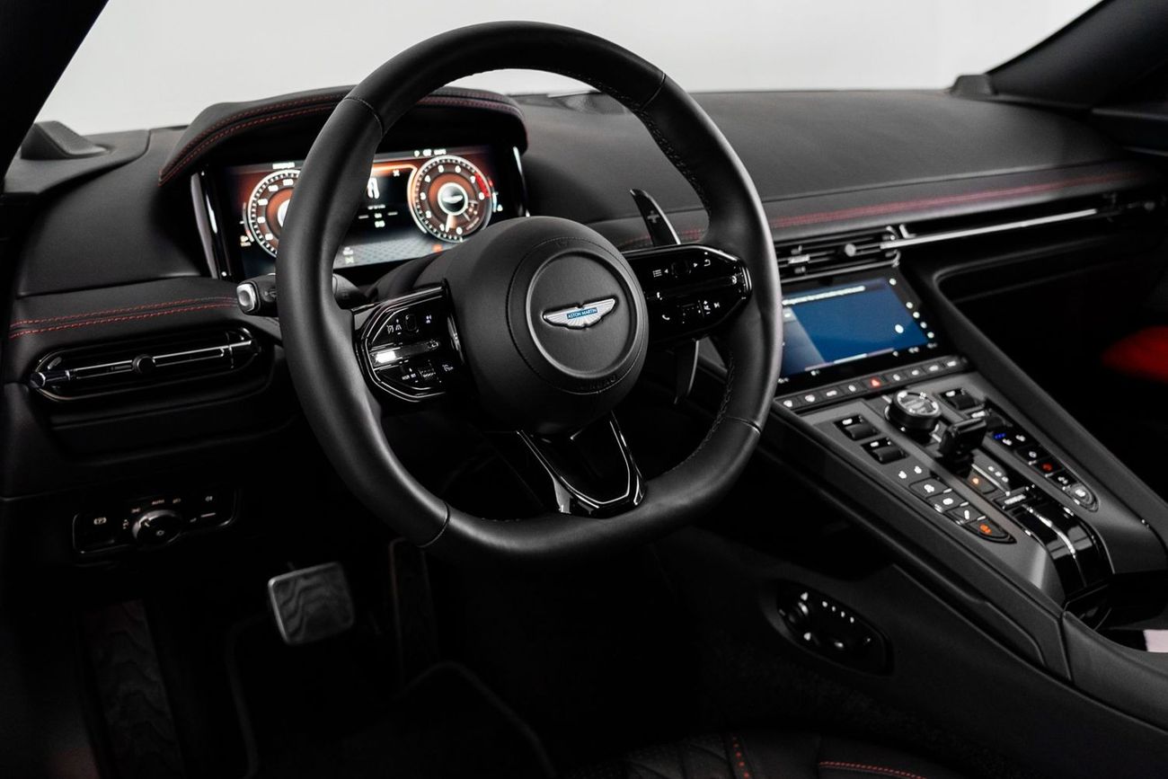 أستون مارتن DB DB12 / 4.0L Twin Turbo V8 / Japanese