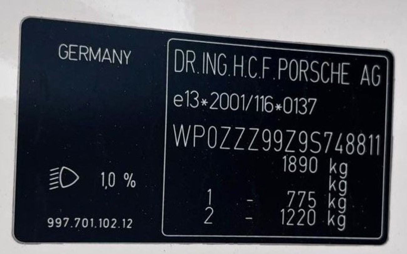 Porsche 911 CARRERA S - Manual - Cream white with Cocoa interiors!