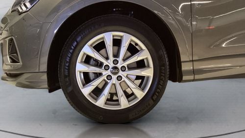 Audi Q3 35 TFSI Advanced 2.0L 35 TFSI Advanced | Guaranteed Warranty | 0 Down Payment