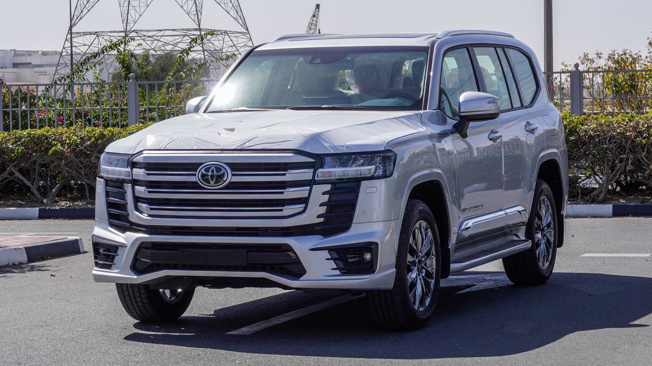 Toyota Land Cruiser GXR 3.5 L V6 Twin Turbo