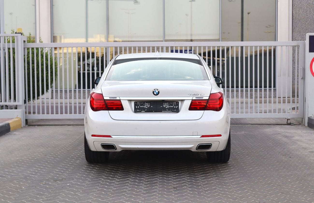 بي أم دبليو 740Li EXECUTIVE